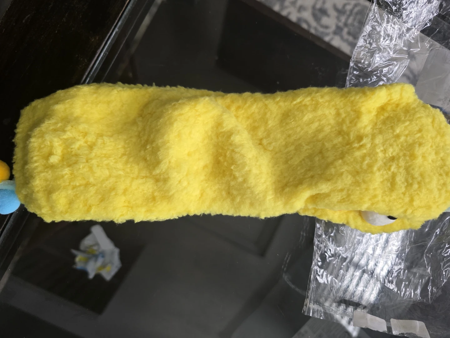 2 sets Yellow fuzzy character socks - photo 4