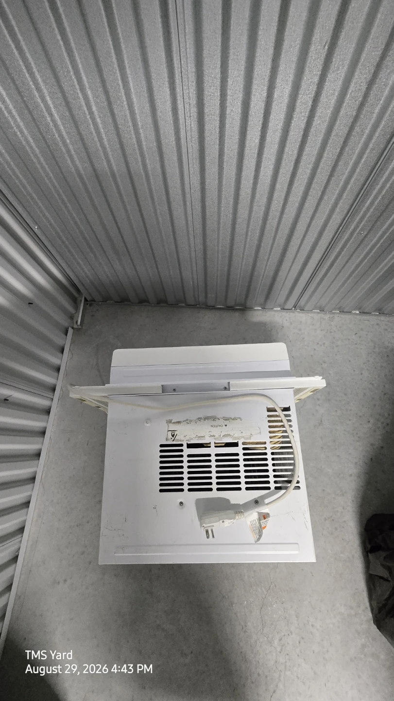 GE Window Air Conditioner - photo 4