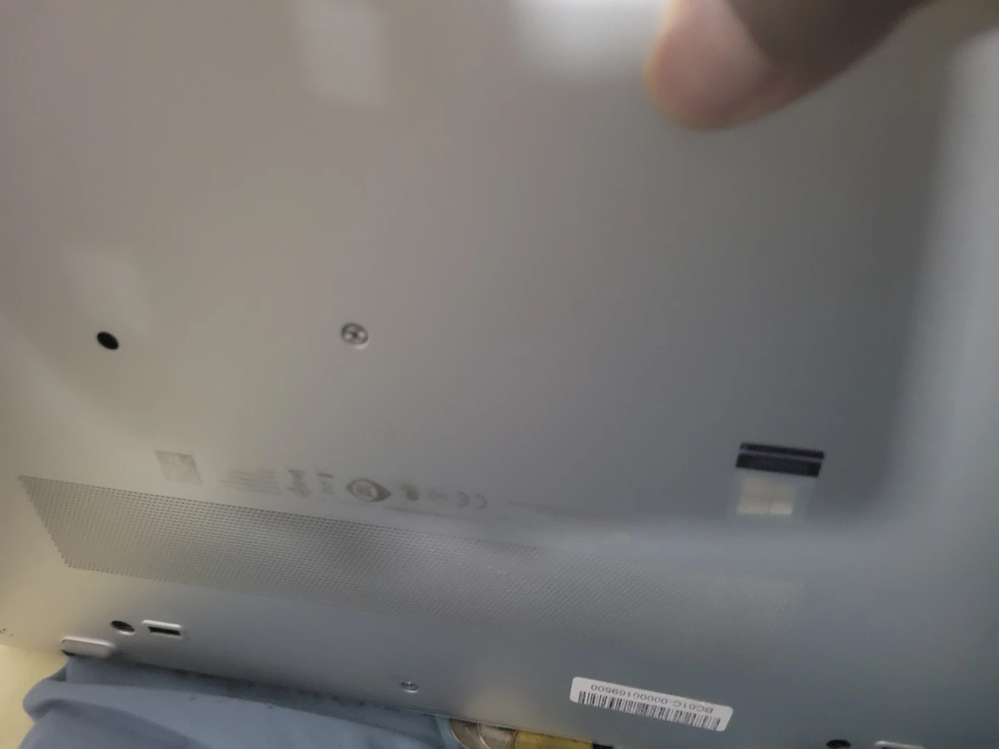 HP Elite book 840 G5 - photo 3