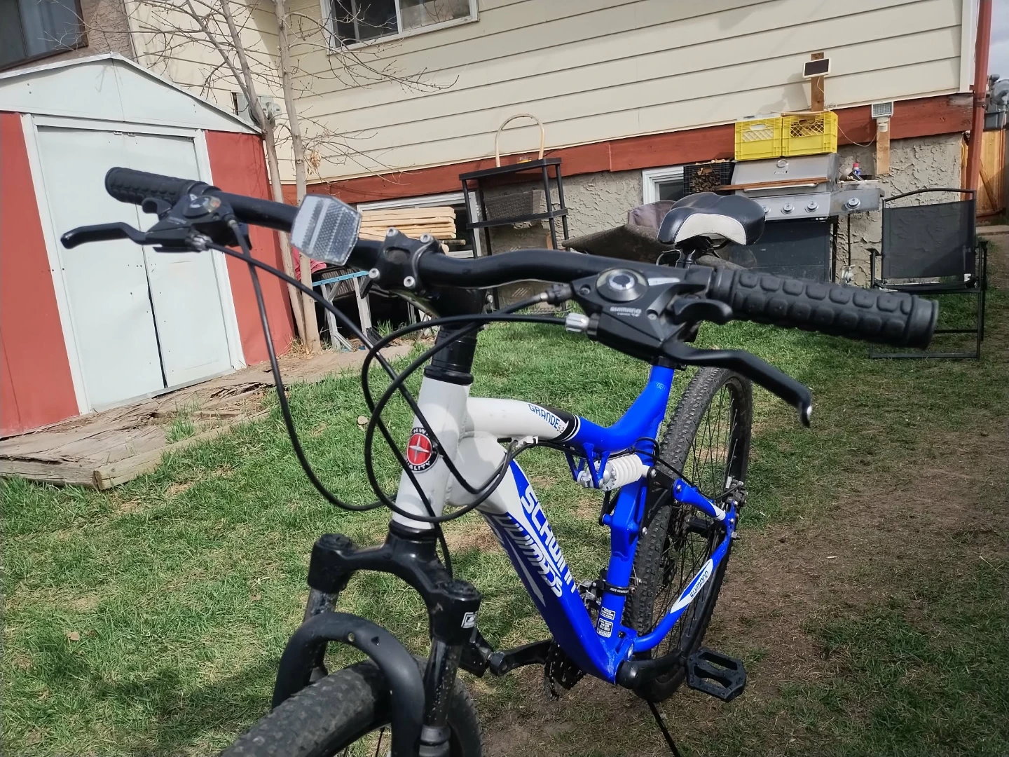 Schwinn Grande 6.2 Mountain Bike - photo 3
