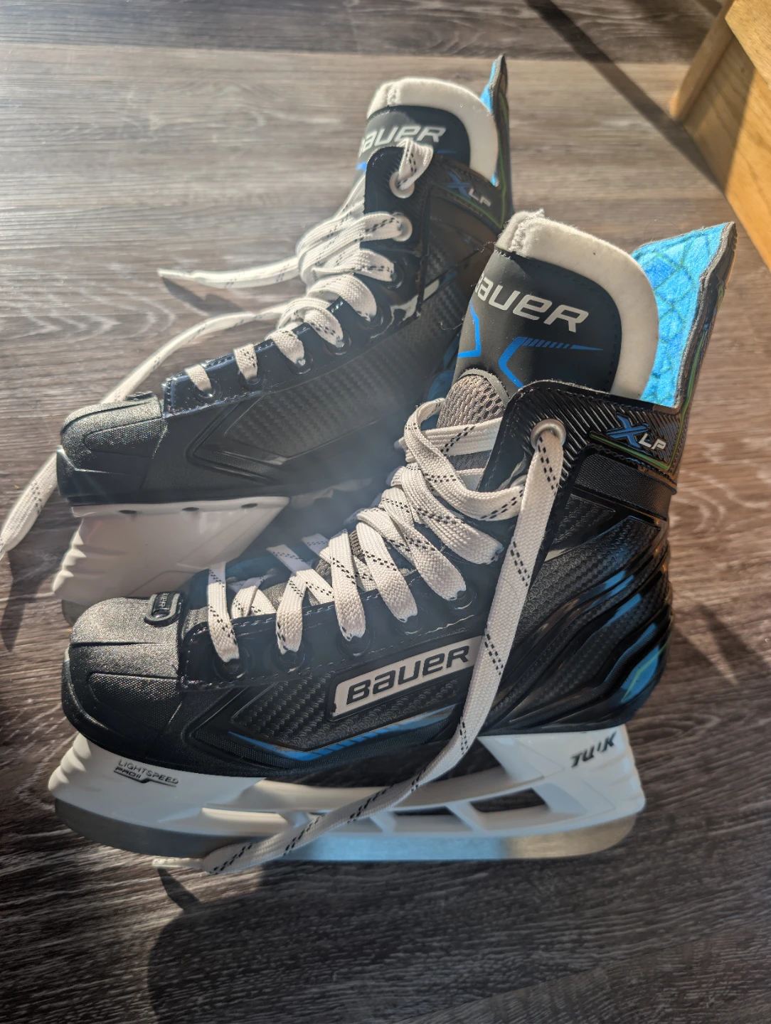 Bauer X-LP Junior Hockey Skates Size 3 R - photo 2