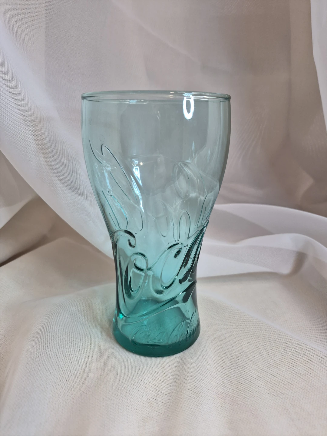 Collectible 5 3/4" x 3" Coca-Cola Glass Coke Glass  14 Oz