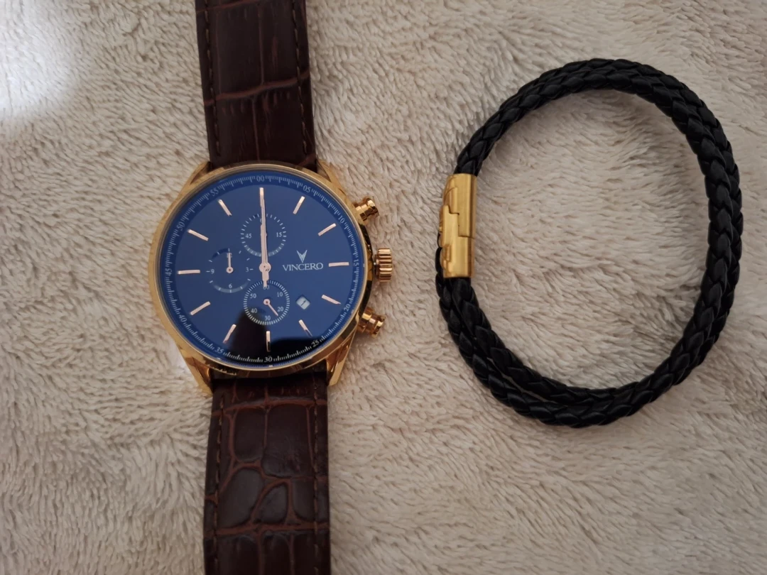 Mens Vincero Chronograph watch