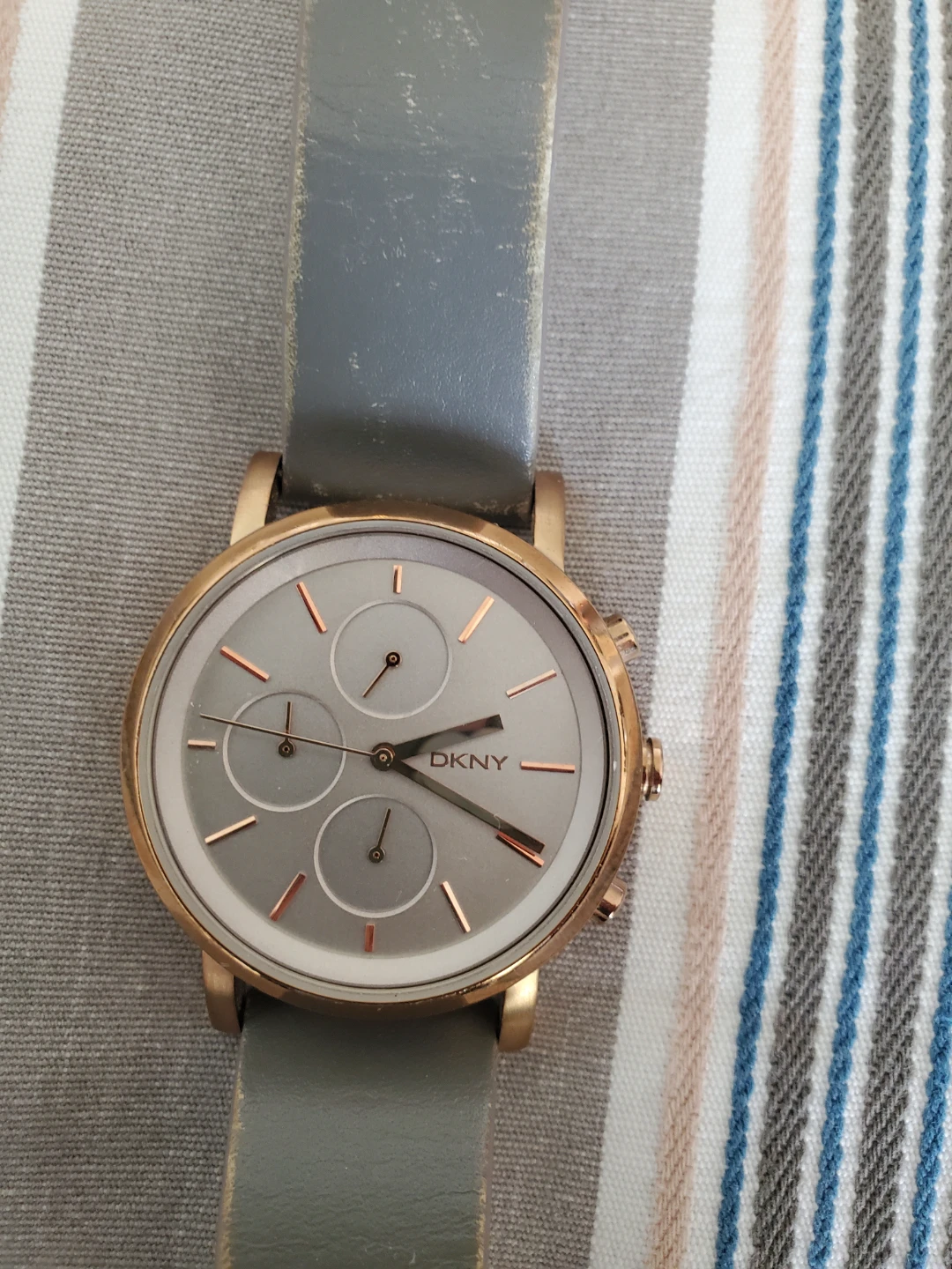 DKNY Rose Gold Chronograph Watch - photo 4