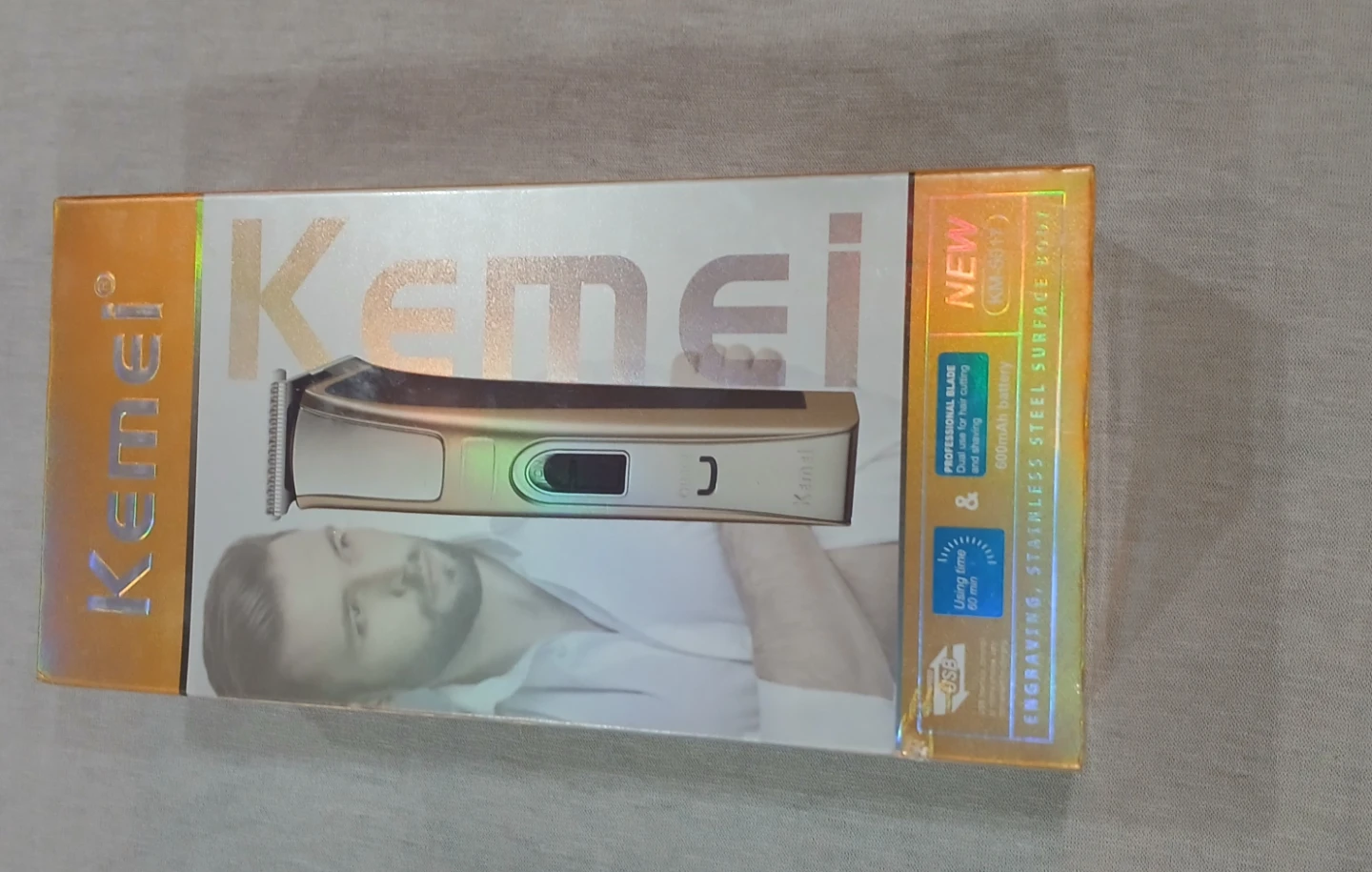 Kemei KM-5017 Professional Hair Clipper