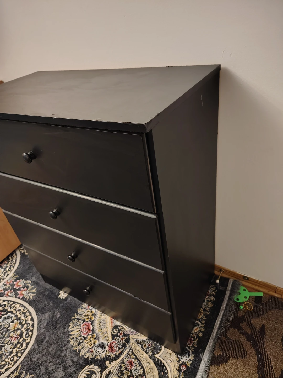 Black 4-Drawer Dresser, like new - photo 3