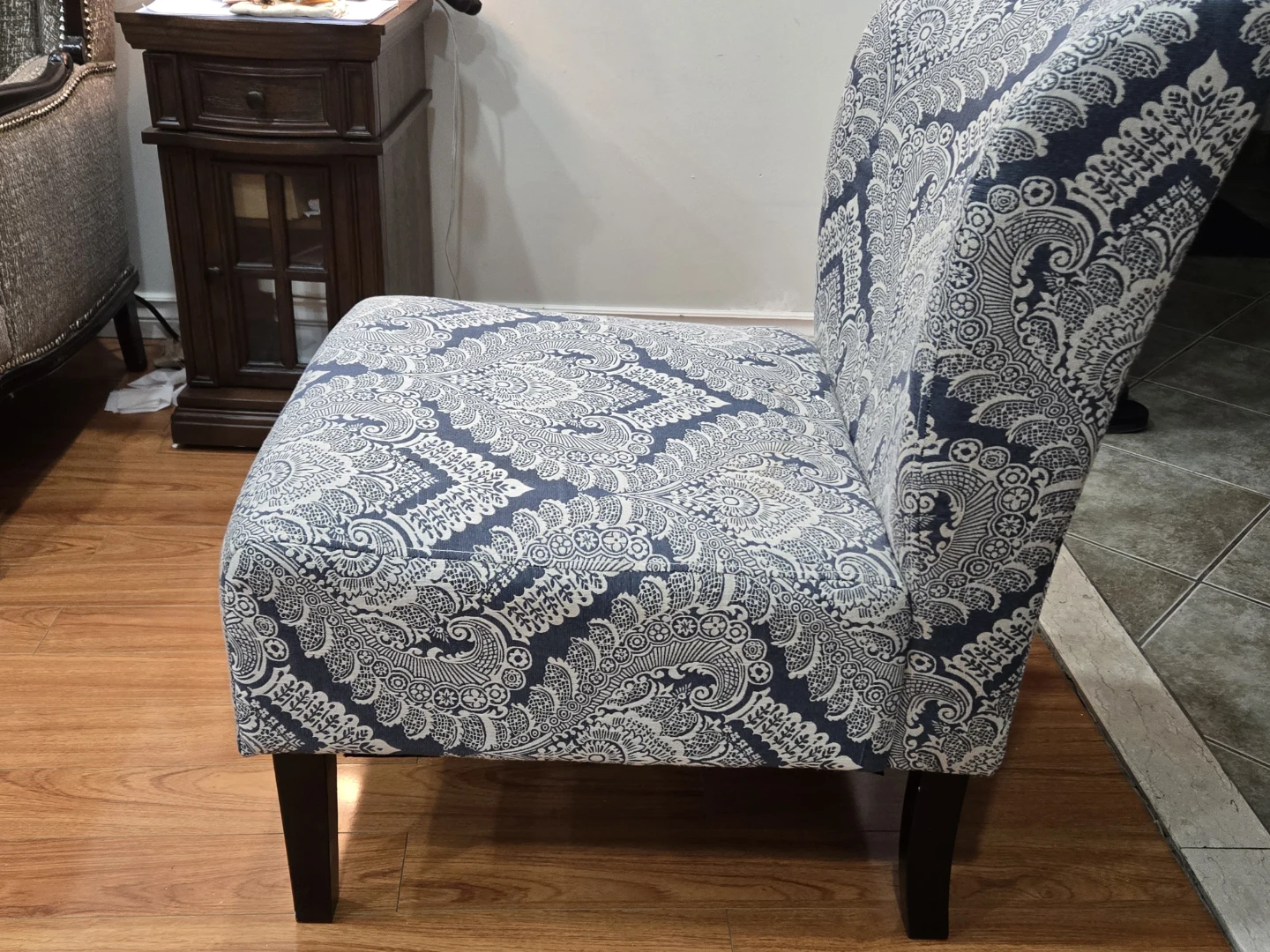 Blue and White Patterned Accent Chair - photo 4