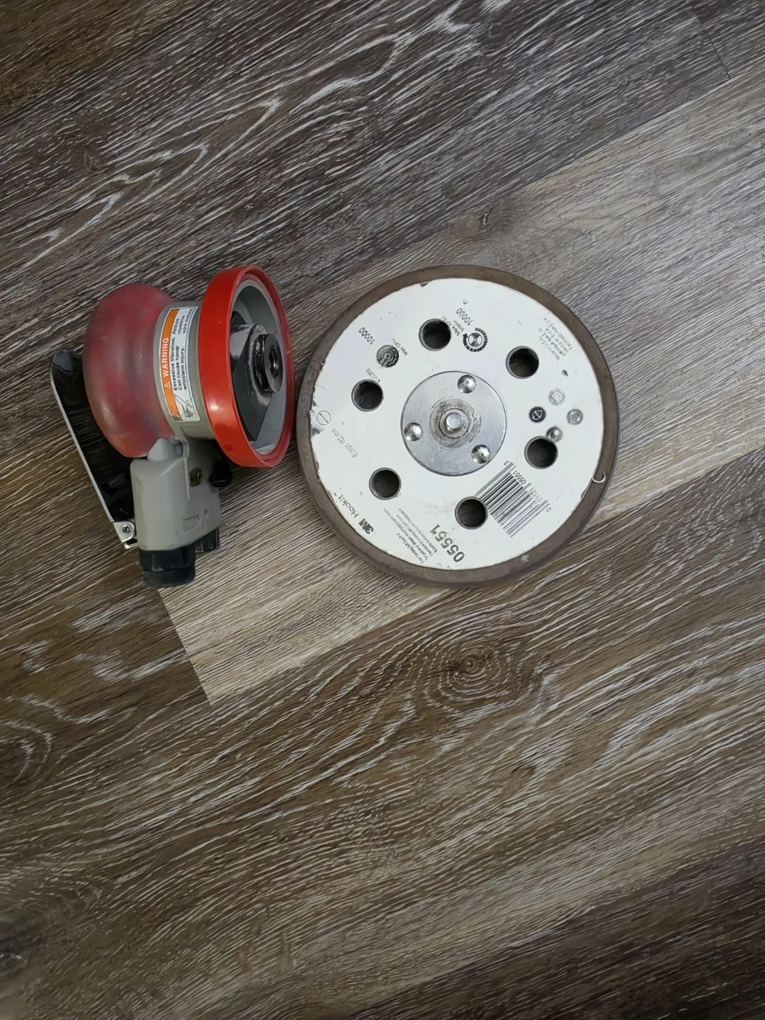 Mac Tools 6" Random Orbital Air Sander (AS60M9) - photo 2