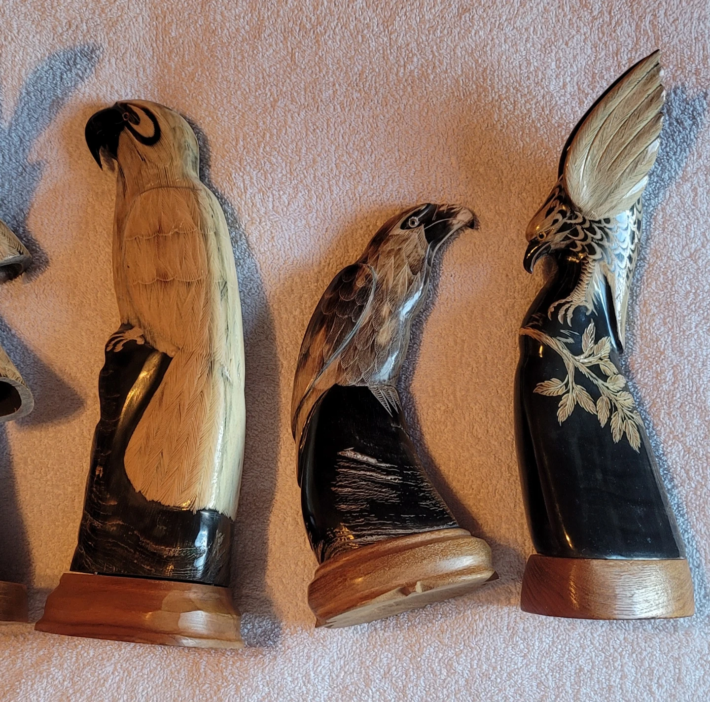 6 Vintage Hand-Carved Banff Souvenir Horn Statues - photo 2
