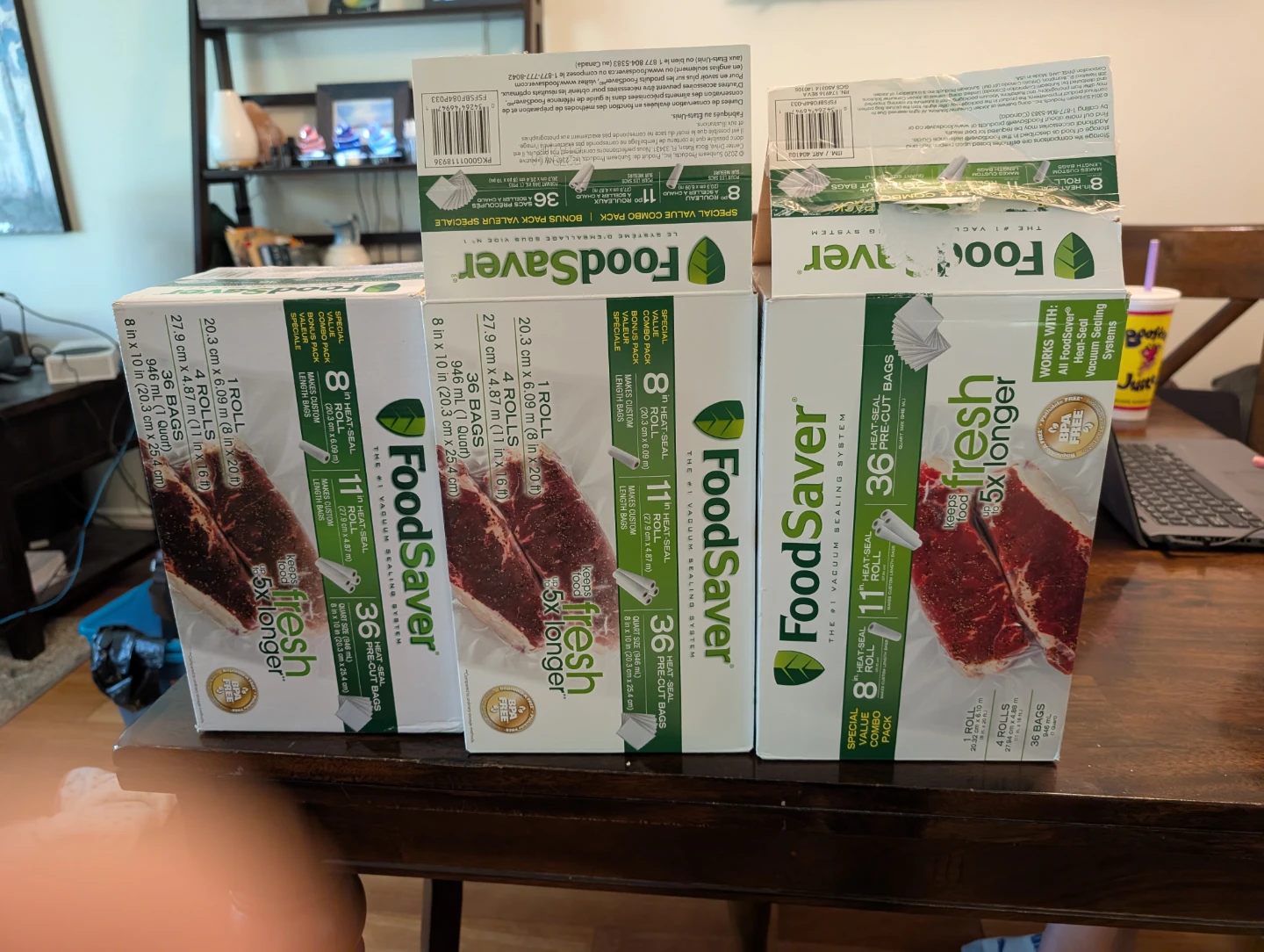 FoodSaver Vacuum Sealing System with Vacuum Sealer Bags - photo 3