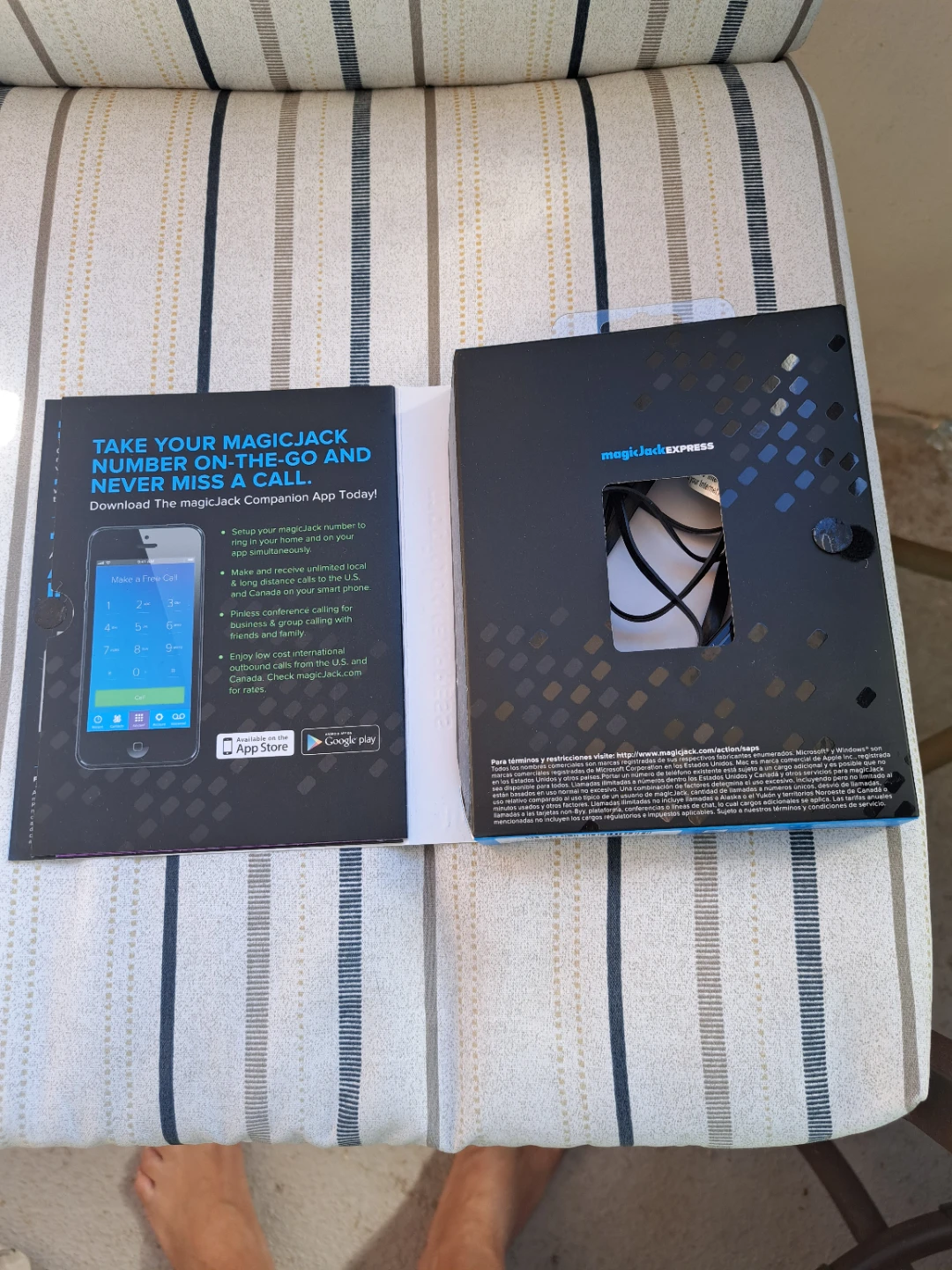 magicJack Express VoIP Adapter - photo 3