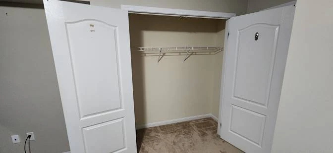 Furnished Room - photo 4