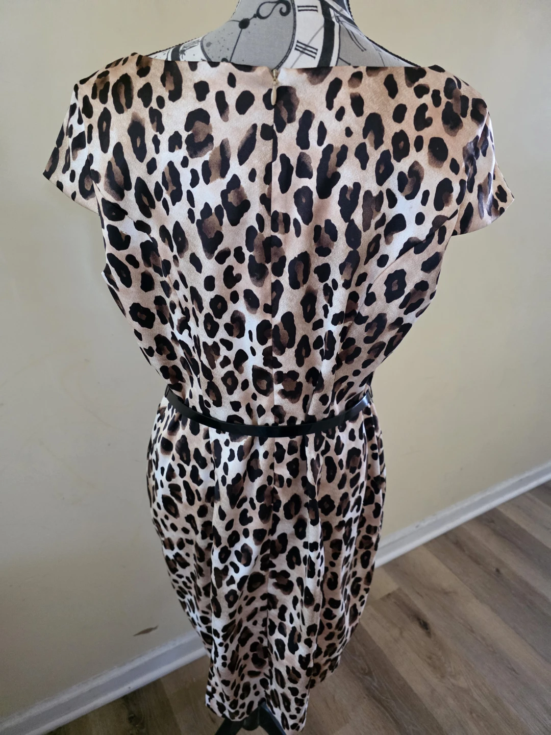 Leopard Print Sheath Dress - photo 2