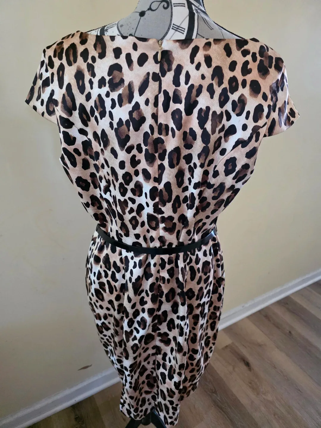 Leopard Print Sheath Dress - photo 2