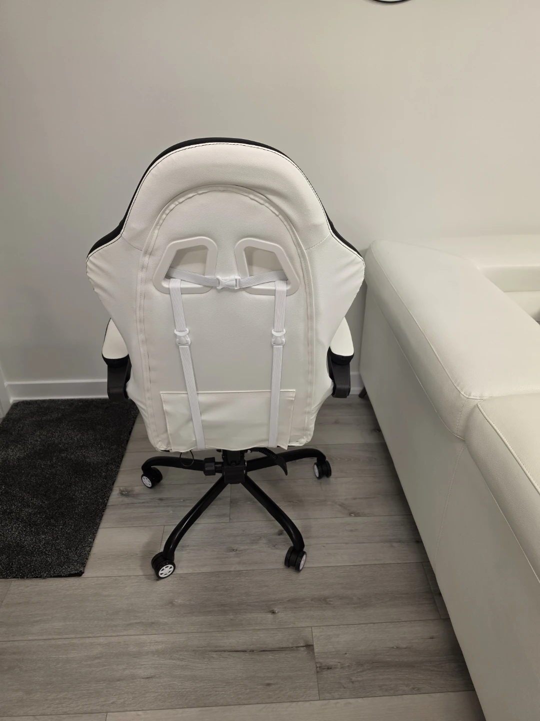 Ergonomic Gaming Chair with Massage-function - photo 4