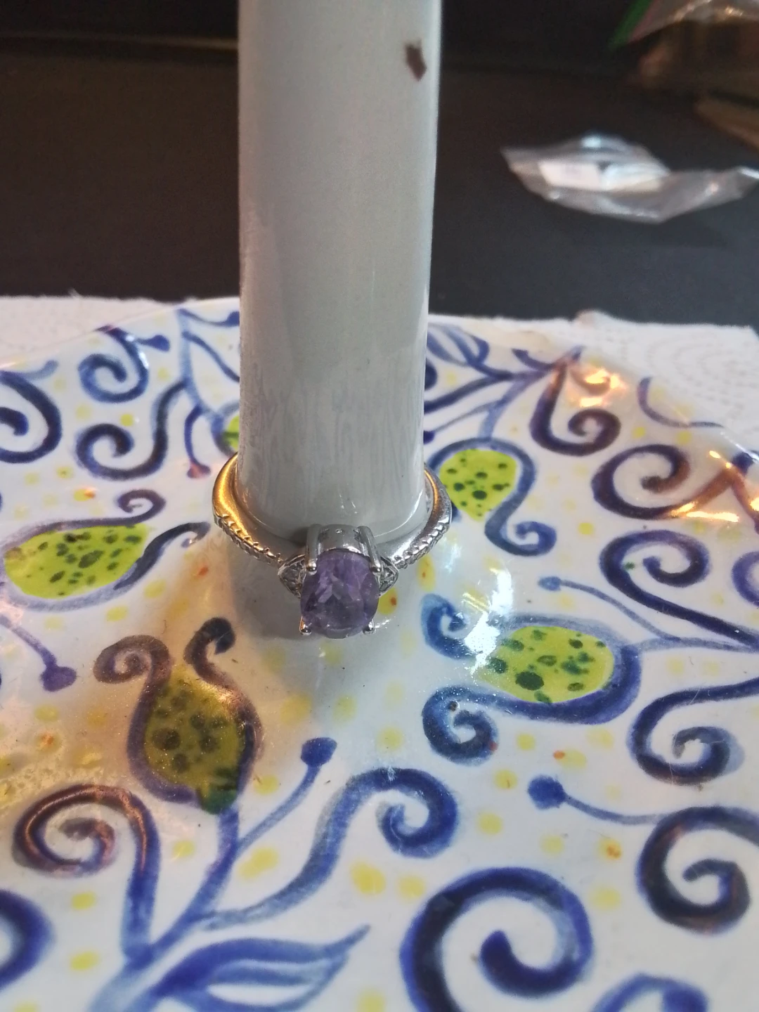 Stunning Natural Oval Amethyst & Pavé Accent Ring - photo 2
