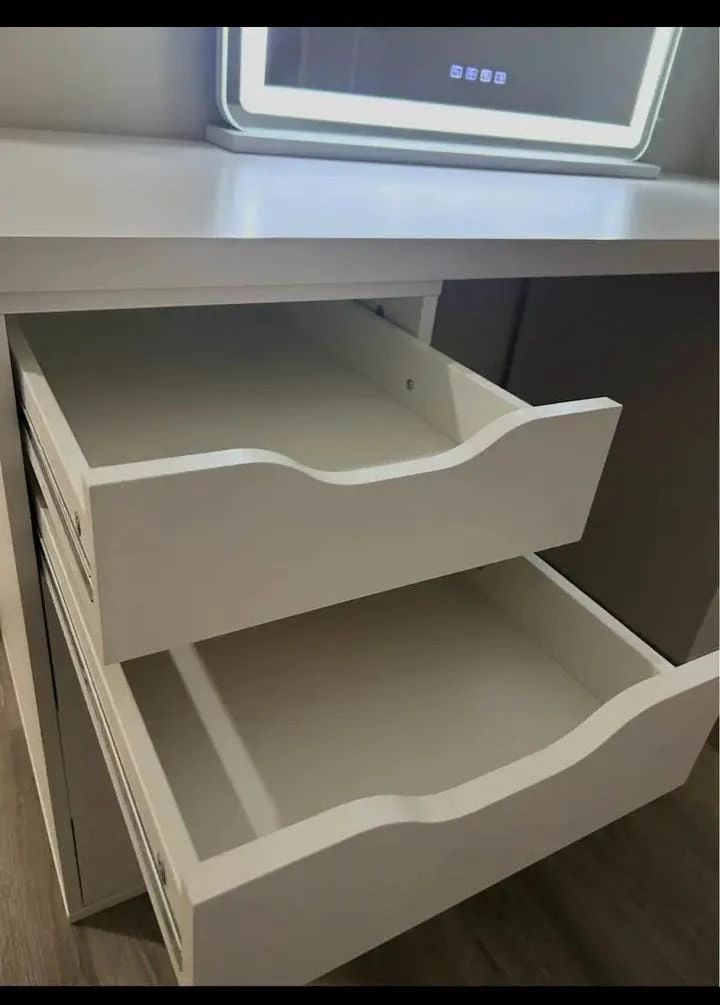 IKEA Alex Desk with LED Mirror - photo 3