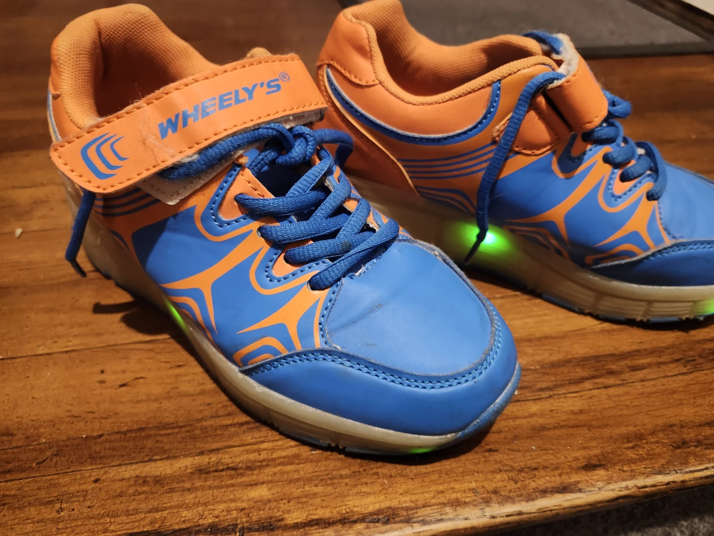 Wheely's Roller Shoes - Blue and Orange Kids size 3 / 4