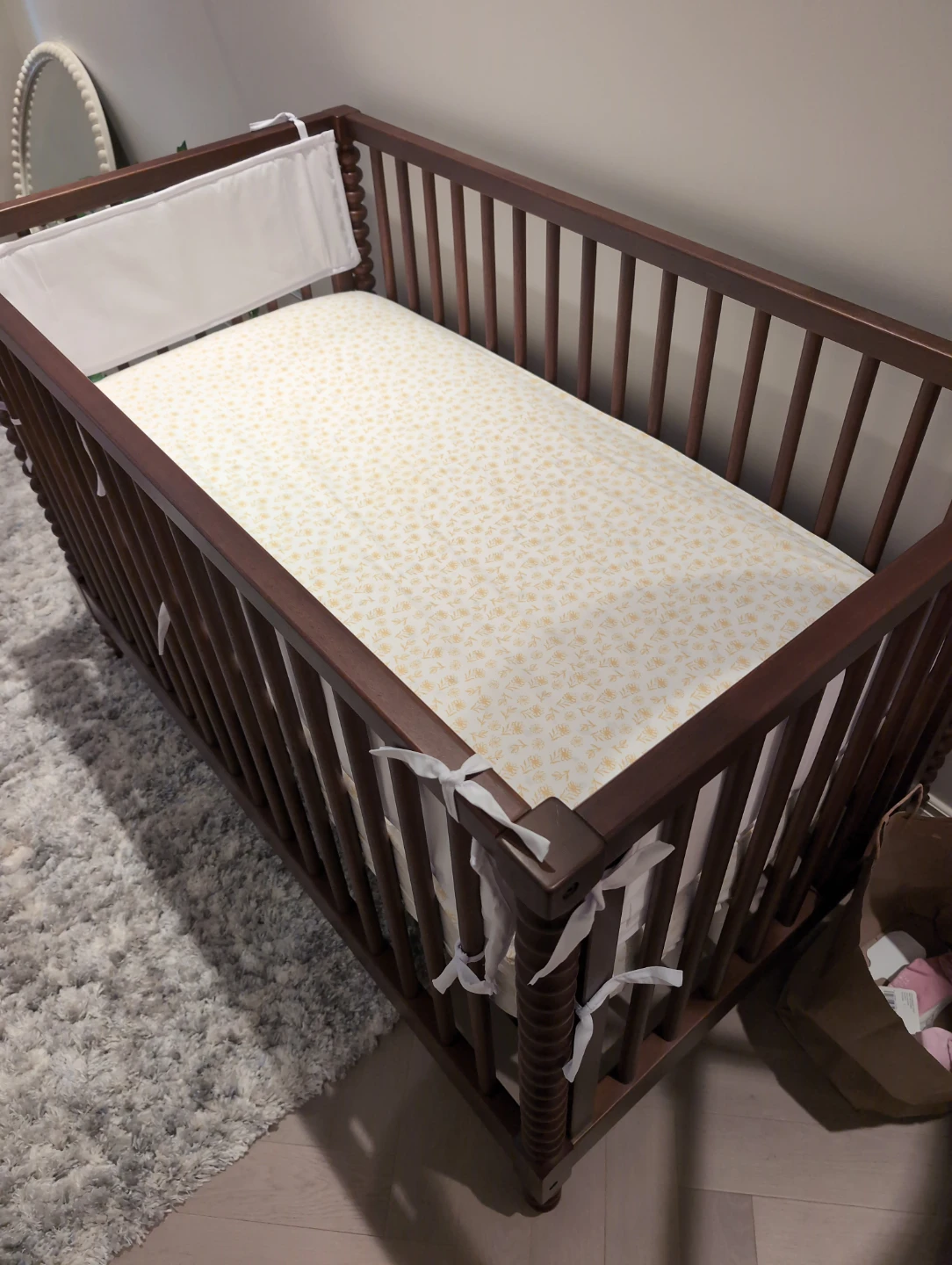Pottery Barn brand new crib (unused) - photo 2