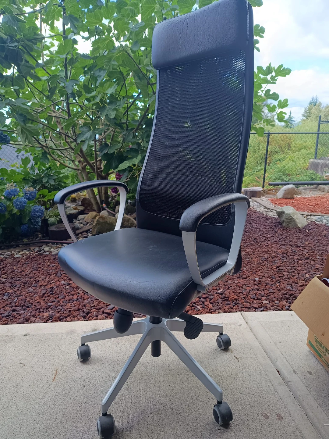 Comfortable Office Chair - photo 2