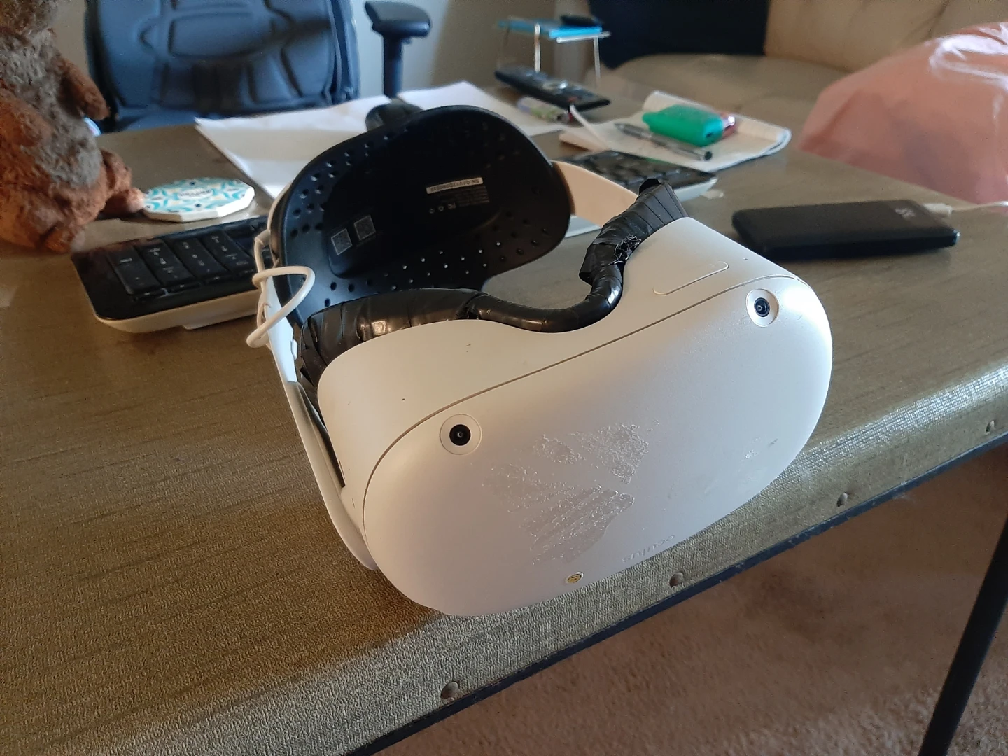 Oculus Quest 2 VR Headset with Controllers