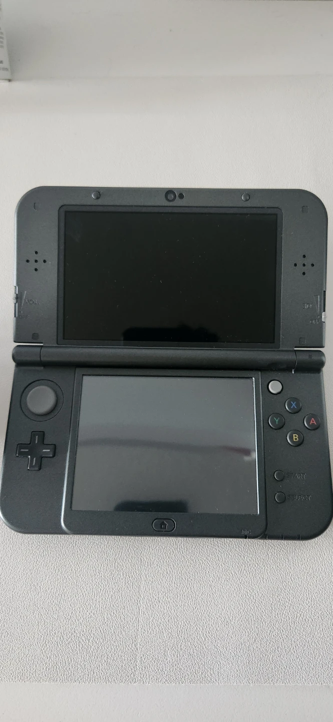 CIB New Nintendo 3DS XL - photo 5