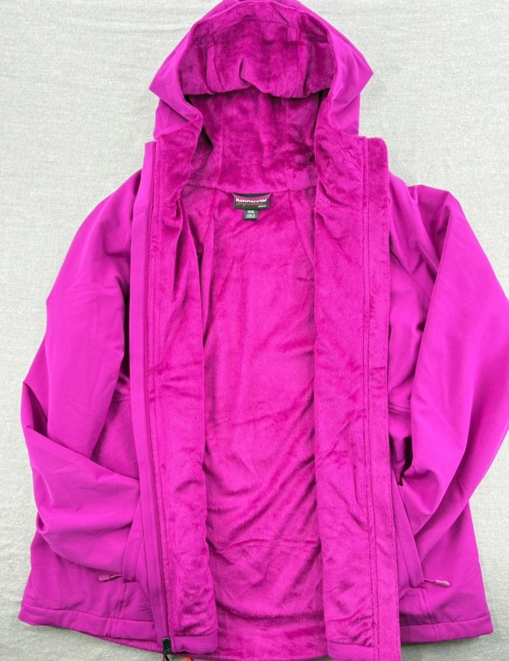 NWT Kirkland Signature Women's Softshell Jacket Fuschia XXL