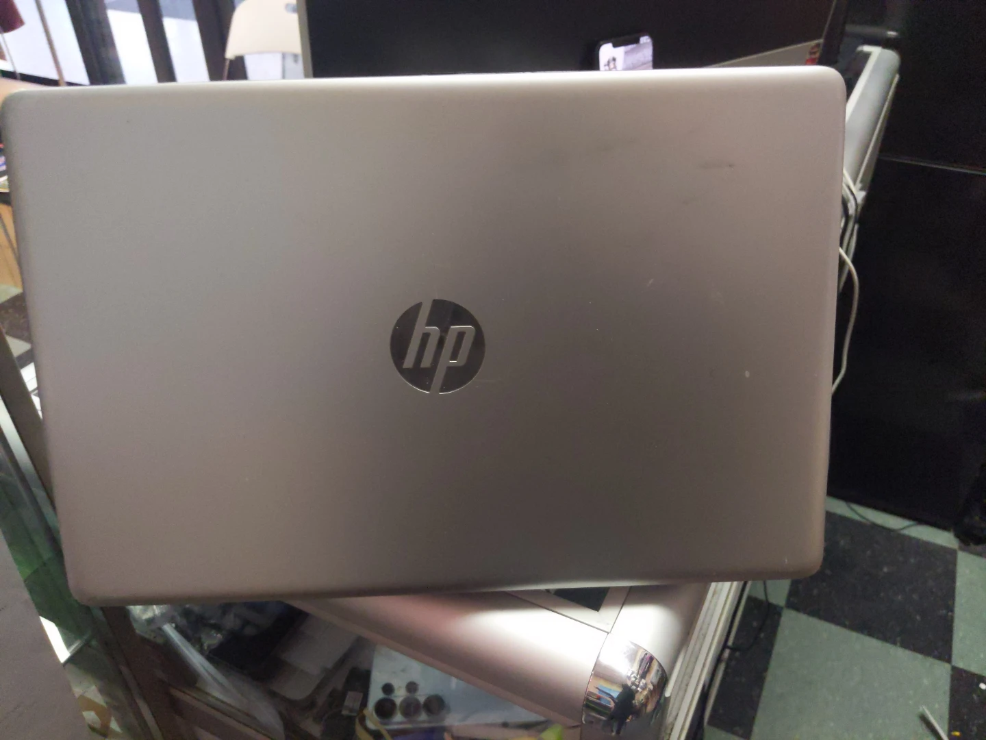 HP Silver Laptop