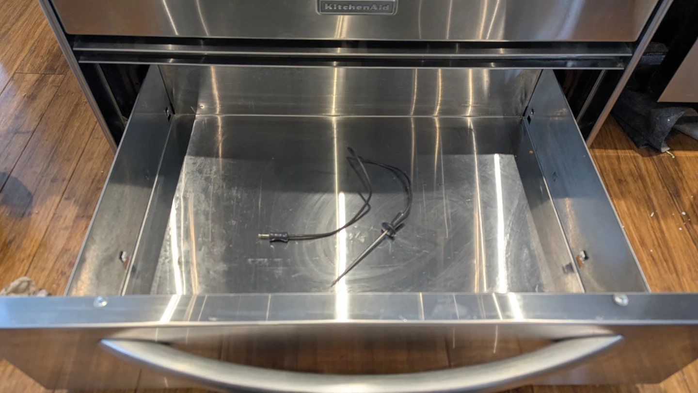 KitchenAid Stainless Steel Gas Range KGRS807SSS00 - photo 4