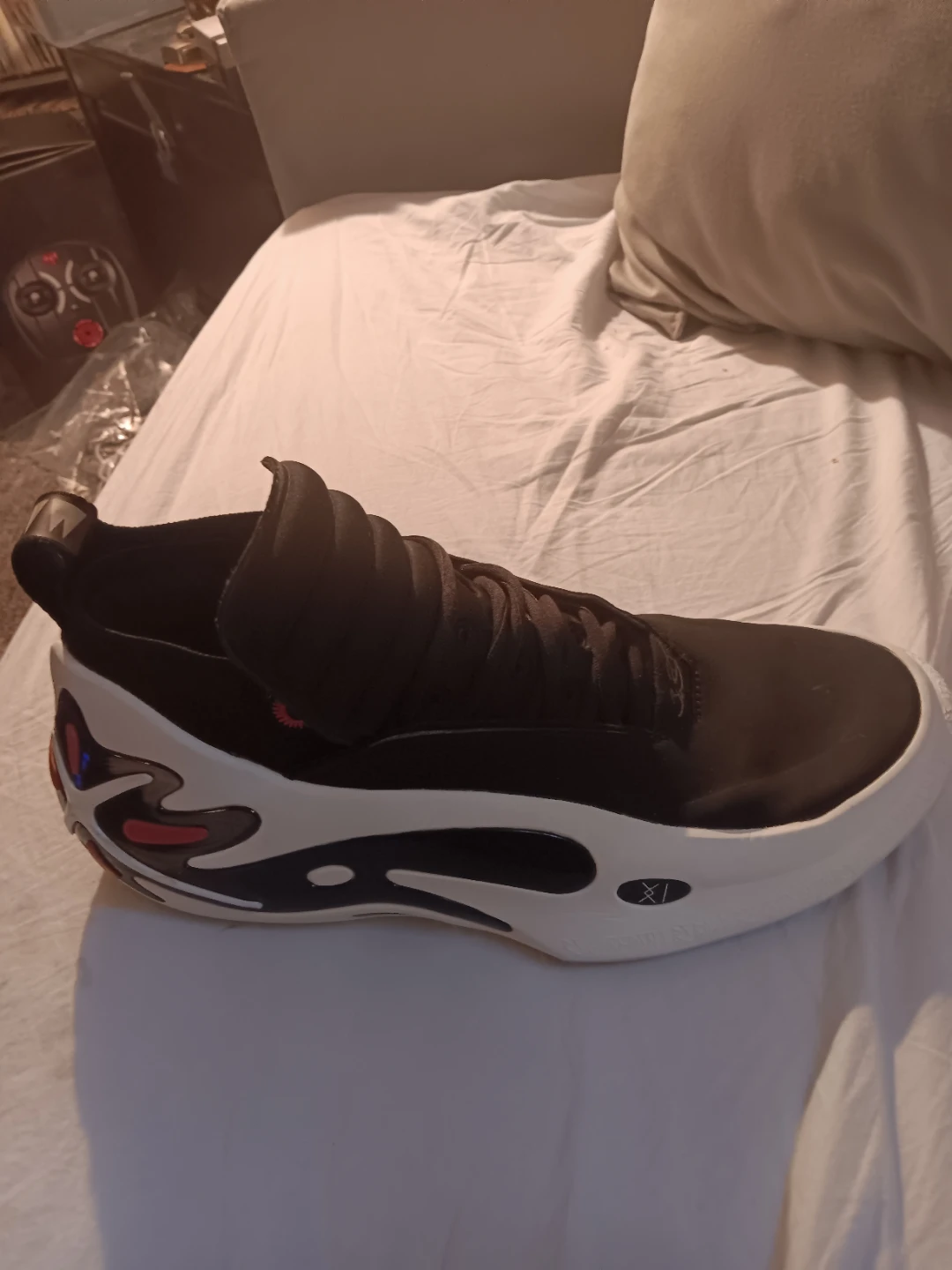 Li-Ning Dwayne Wade Basketball Shoes - photo 2
