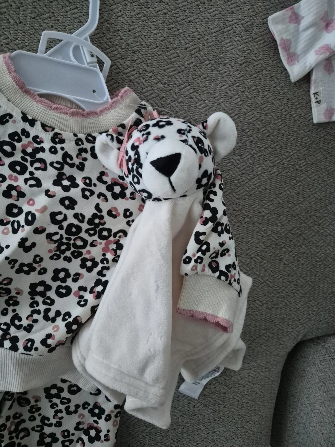Rachel Zoe Baby Outfit and Plush Lovey Set🏈🏉 - photo 2
