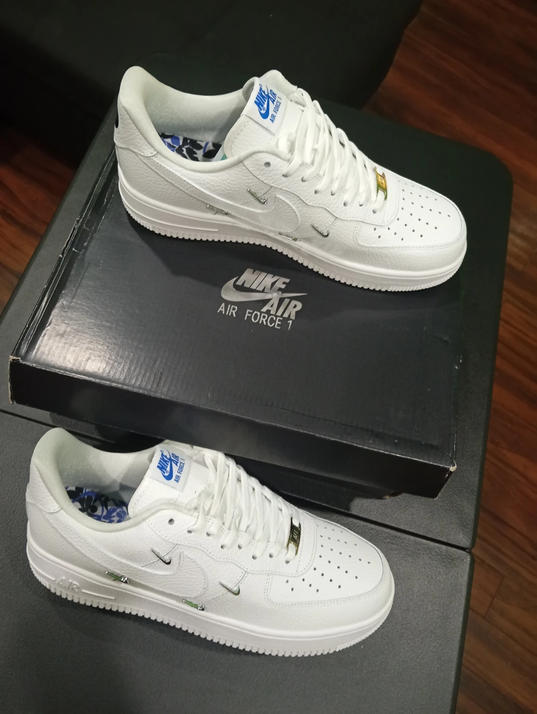 Nike Air Force 1 Sneakers men's size 9 and 10 - photo 2