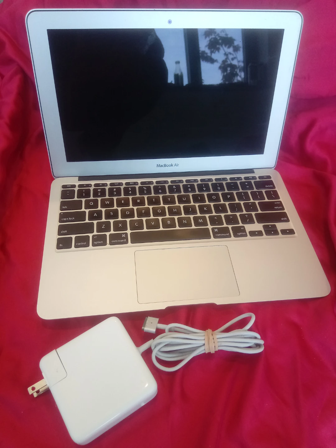 Apple MacBook Air - photo 2