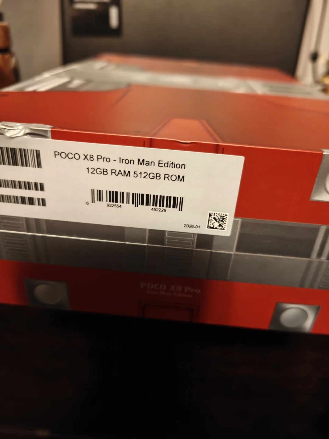 POCO X8 Pro Iron Man Special Edition - photo 4