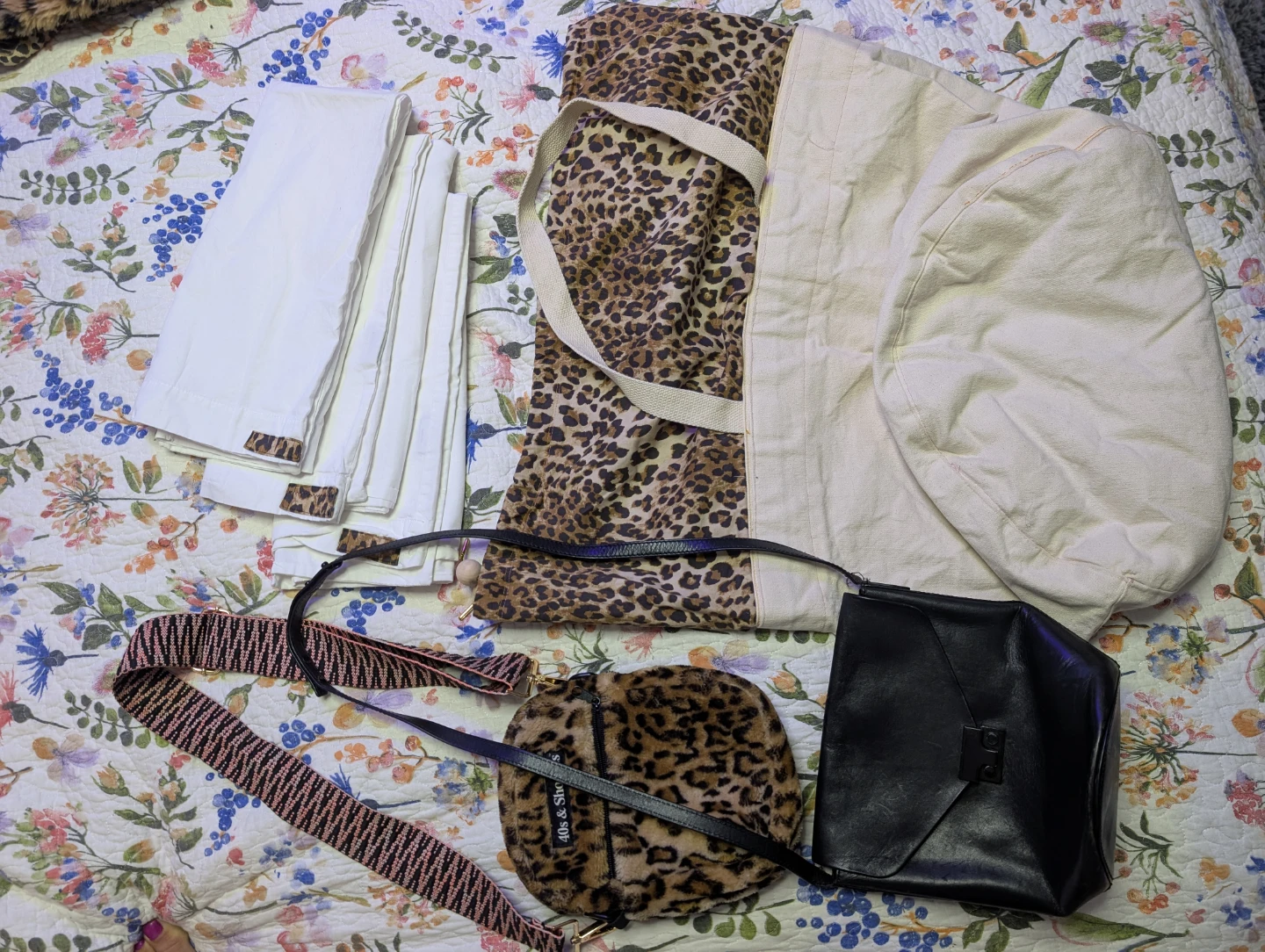 Leopard print clothes - photo 3