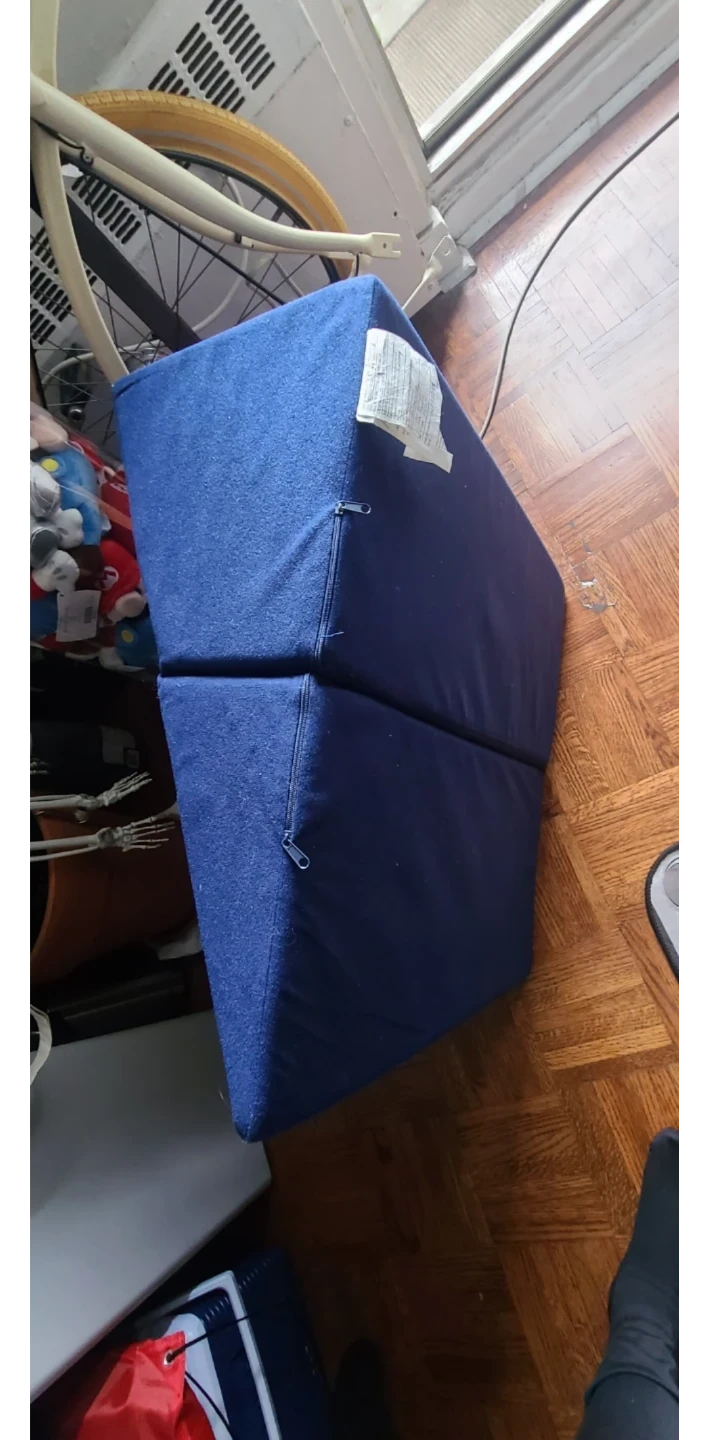 🏈Blue foam wedge pillow - photo 3
