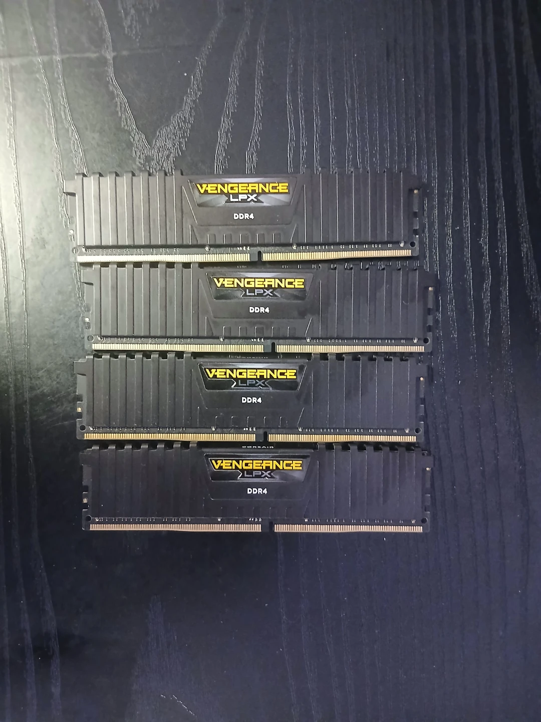 Corsair Vengeance LPX DDR4 RAM (4 sticks) - photo 2