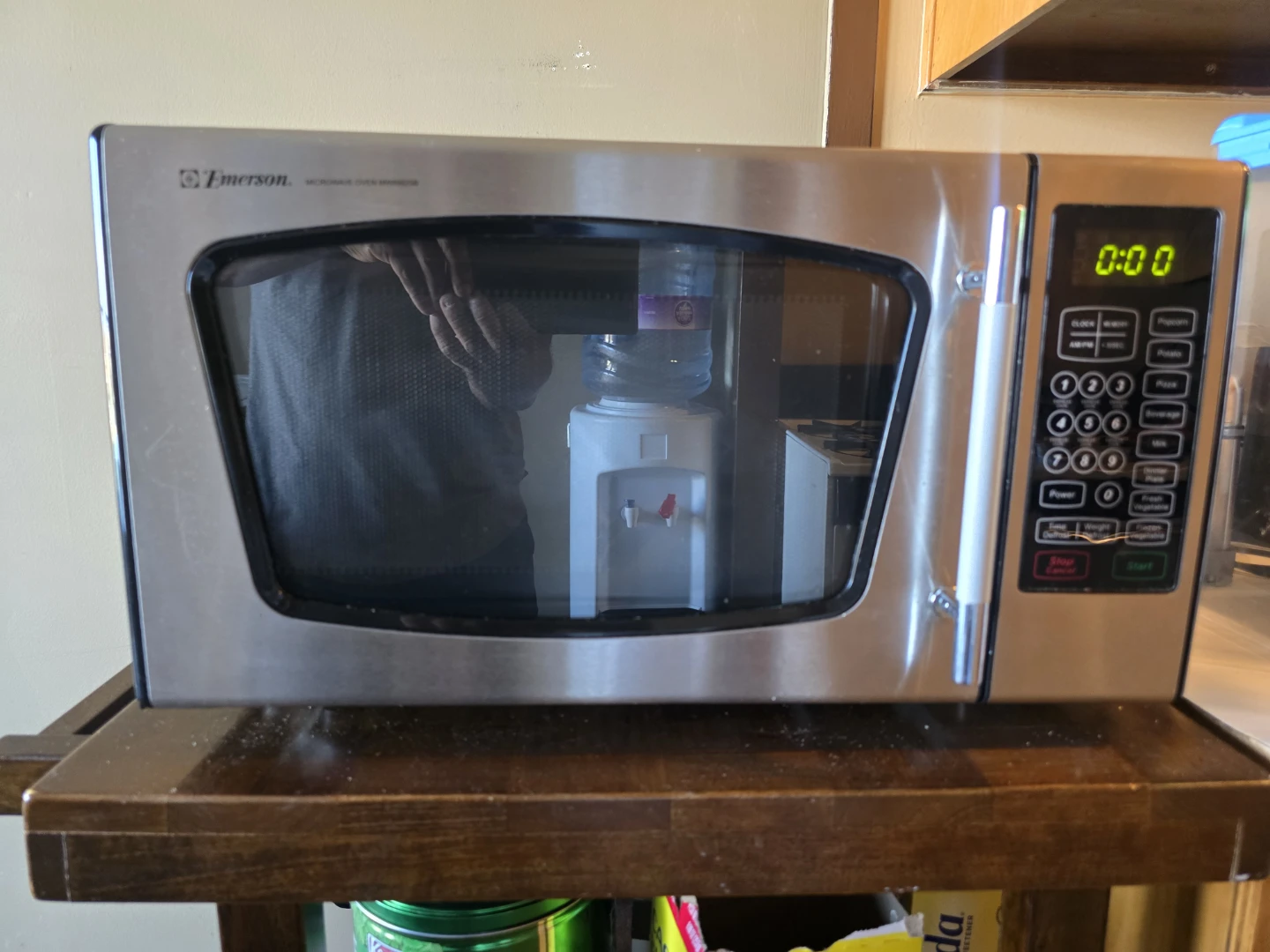 Emerson Stainless Steel Microwave – Countertop
