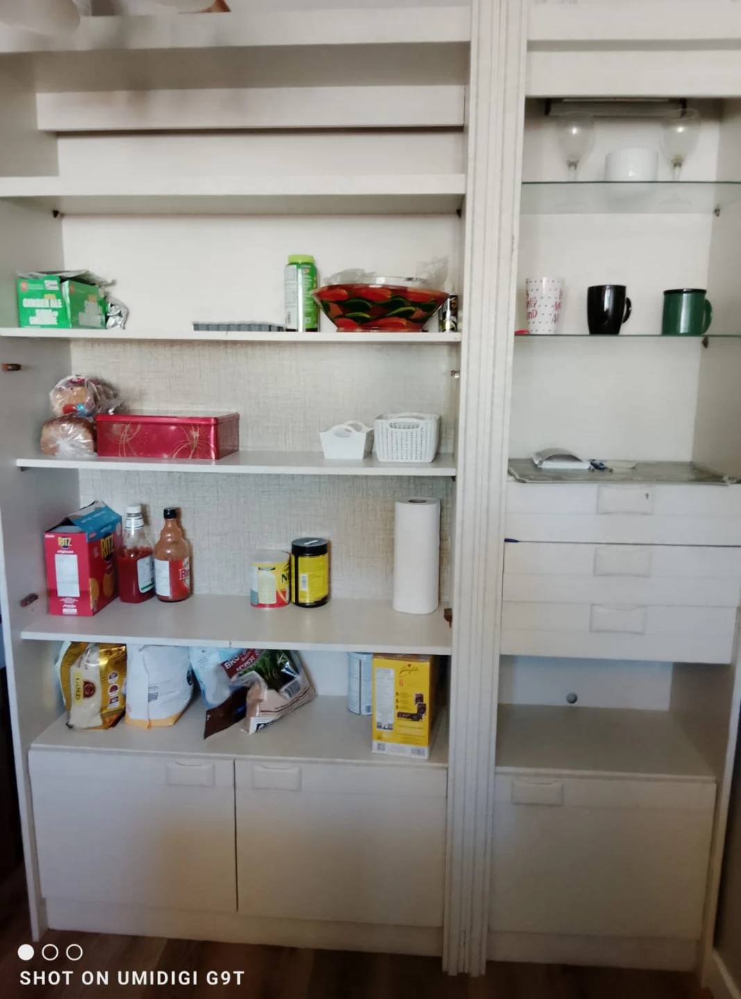 Kitchen storage