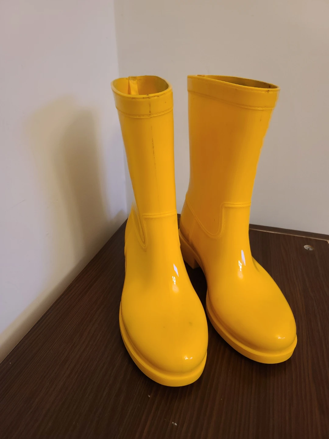 Gently Used Joe Fresh Yellow Rain Boots - Women’s Size 8