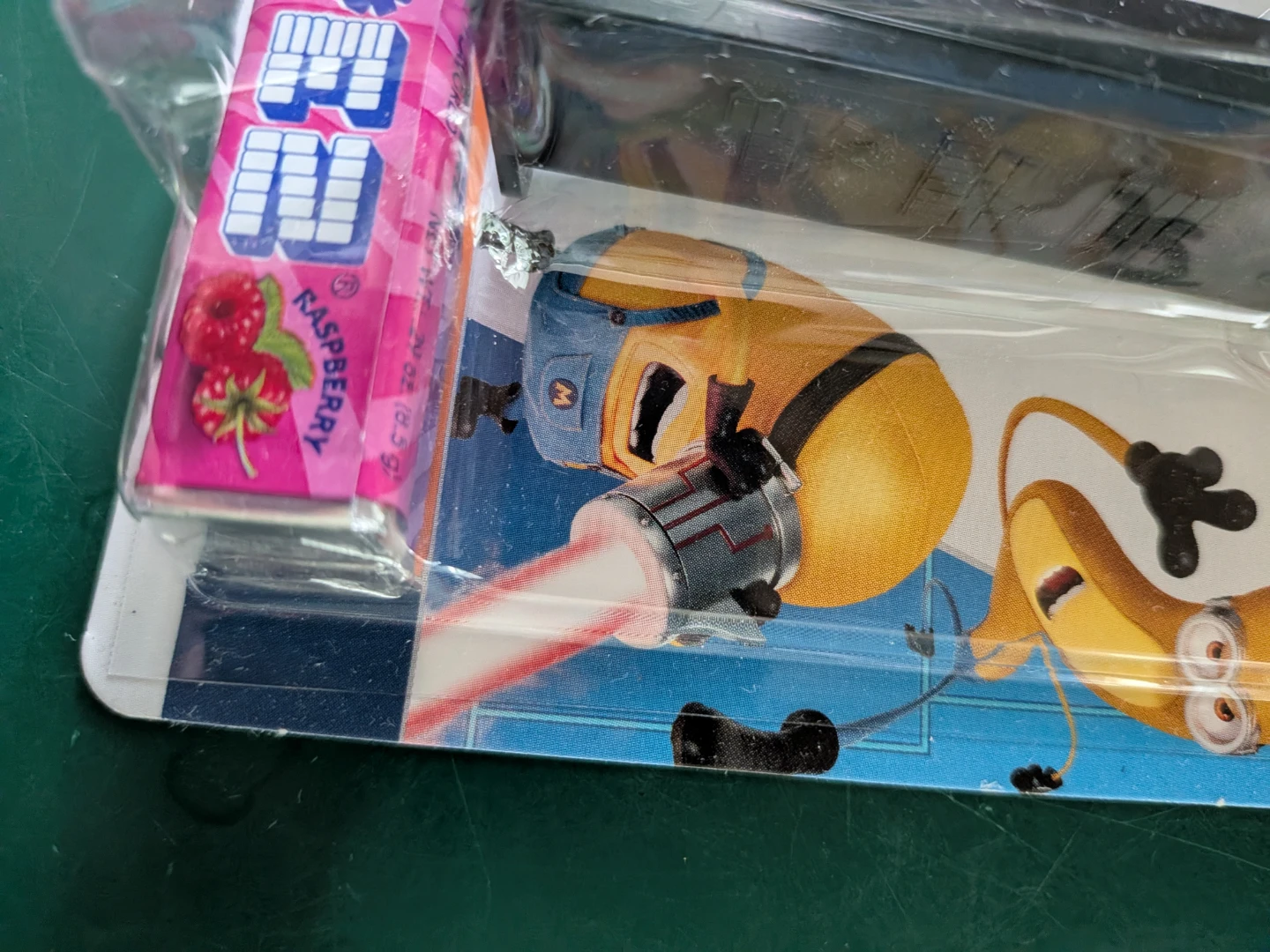Despicable Me 4 Minion PEZ Dispenser - photo 4