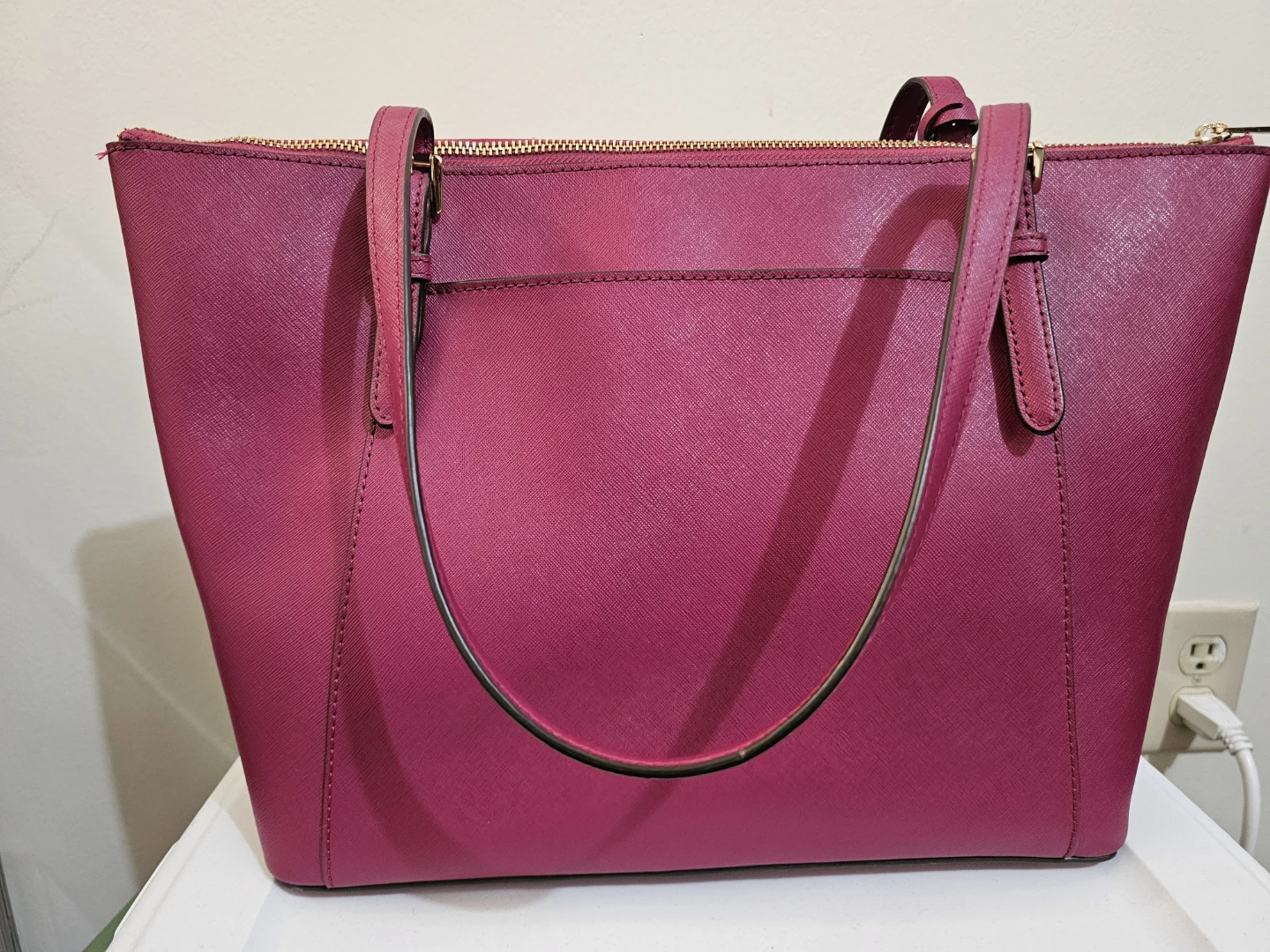 Michael Kors Ciara Magenta Tote Bag - photo 3
