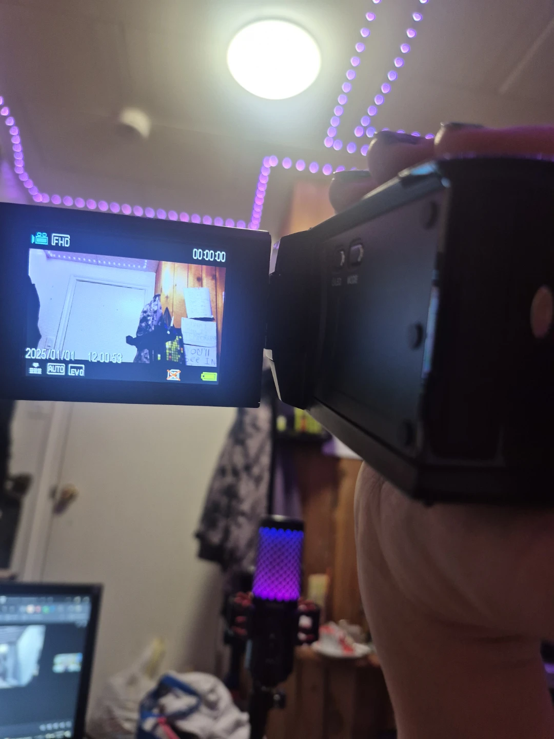 2.7K HD Digital Video Camera - photo 4