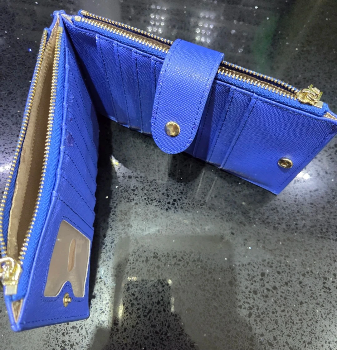 FREE Blue wallet (women's) - photo 2