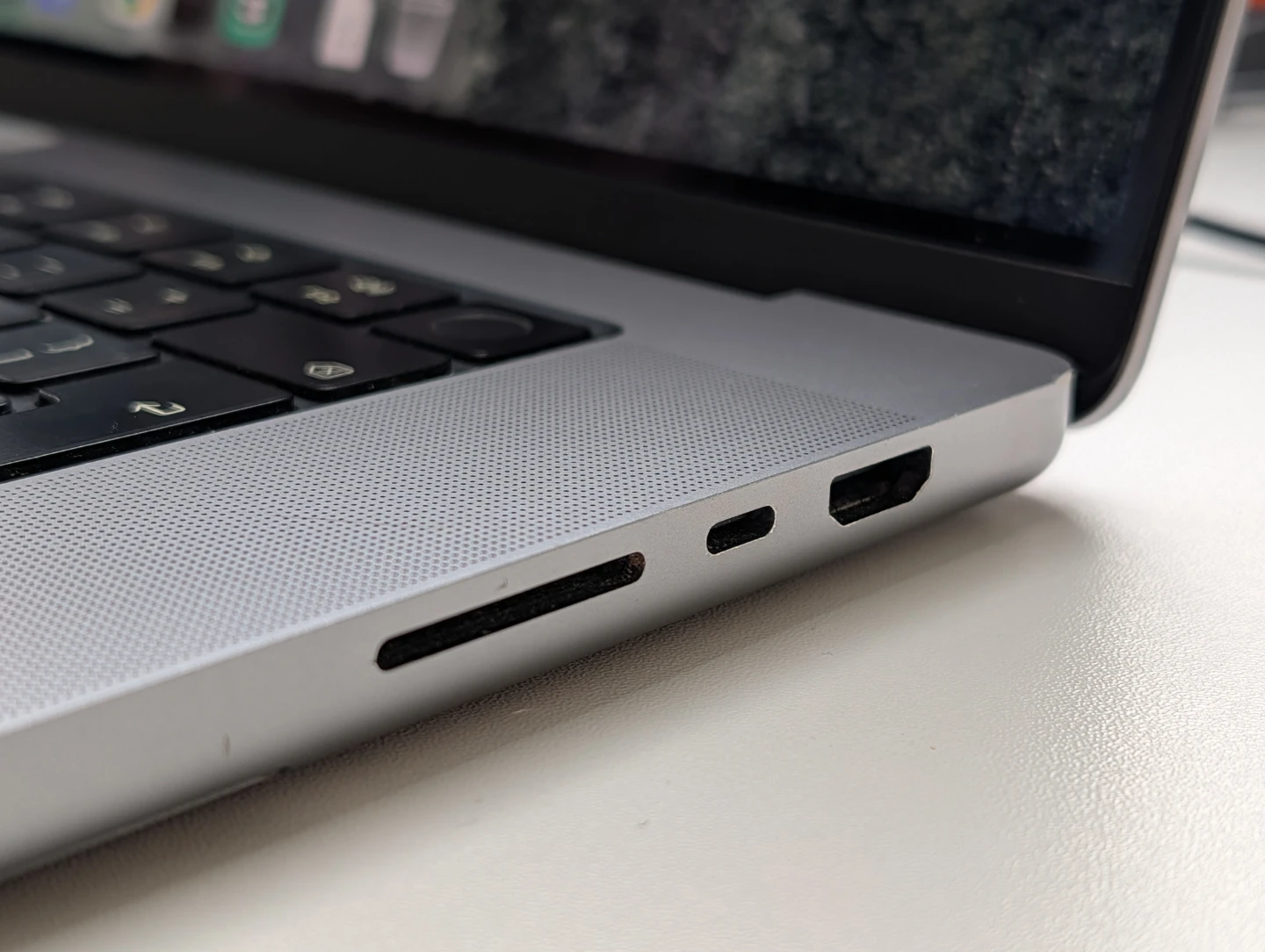 MacBook Pro m1 16' 16gb/512gb (2021) - photo 5