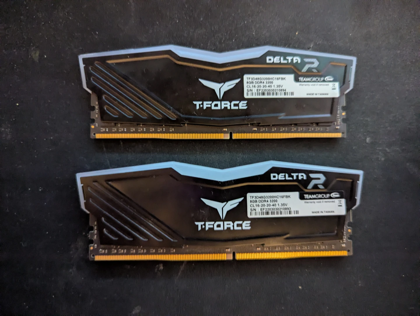TeamGroup T-Force Delta R 16GB (2x8GB) DDR4 3200MHz RAM