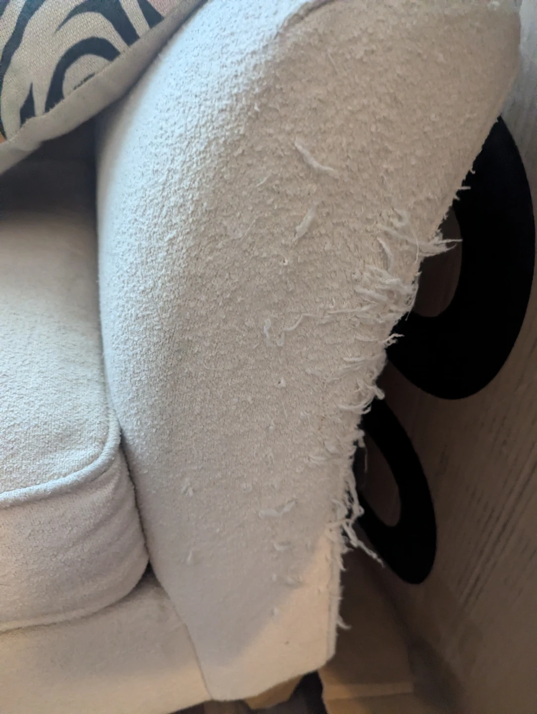 Cream Bouclé Loveseat pullout - photo 2