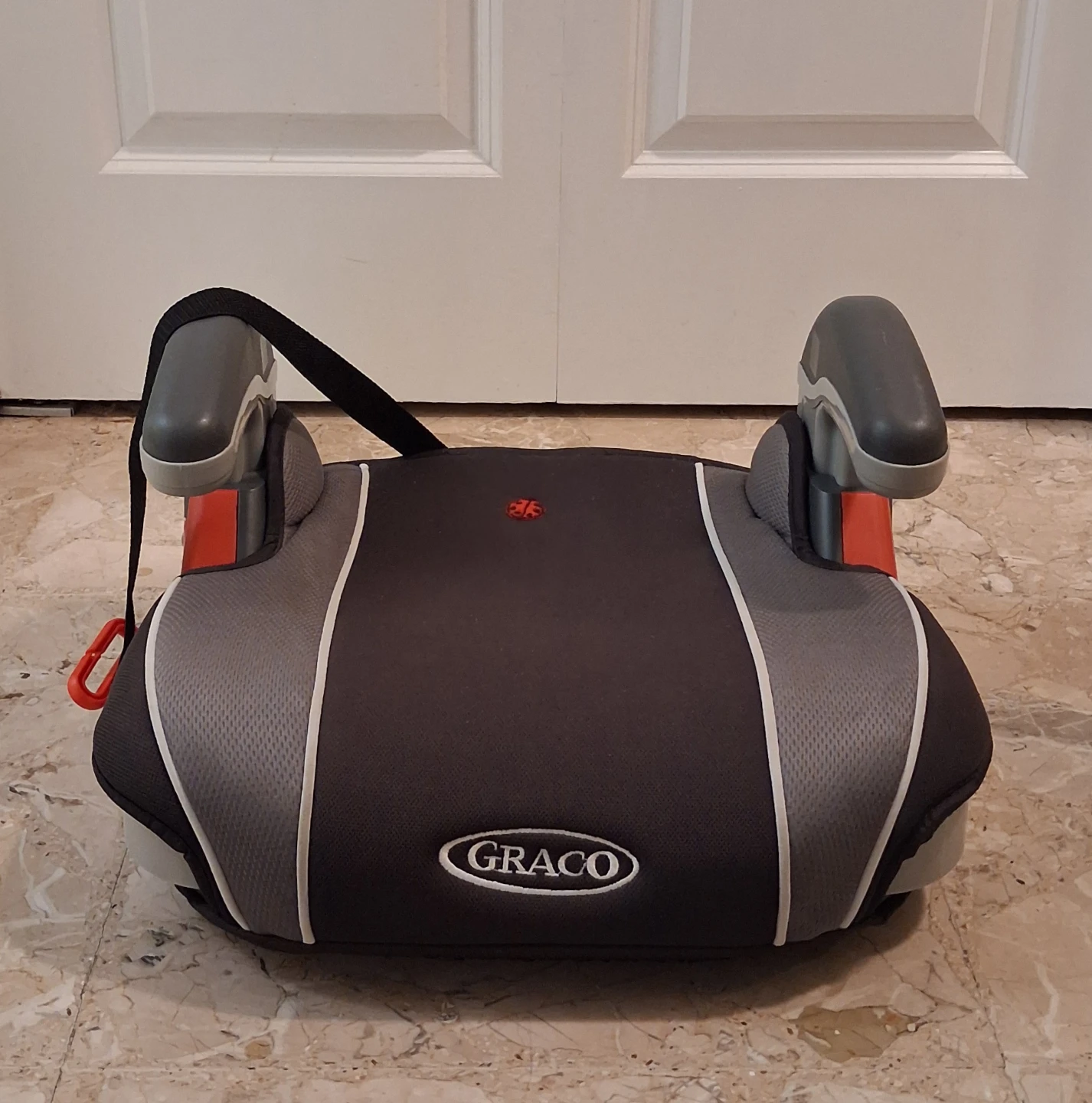 Graco Booster Seat - photo 4