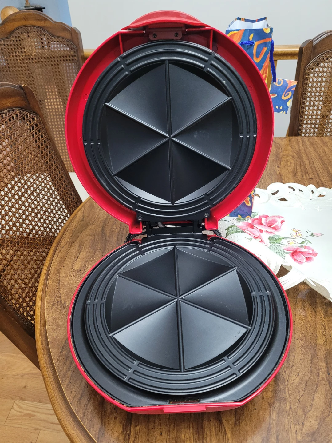 Santa Fe Quesadilla Maker