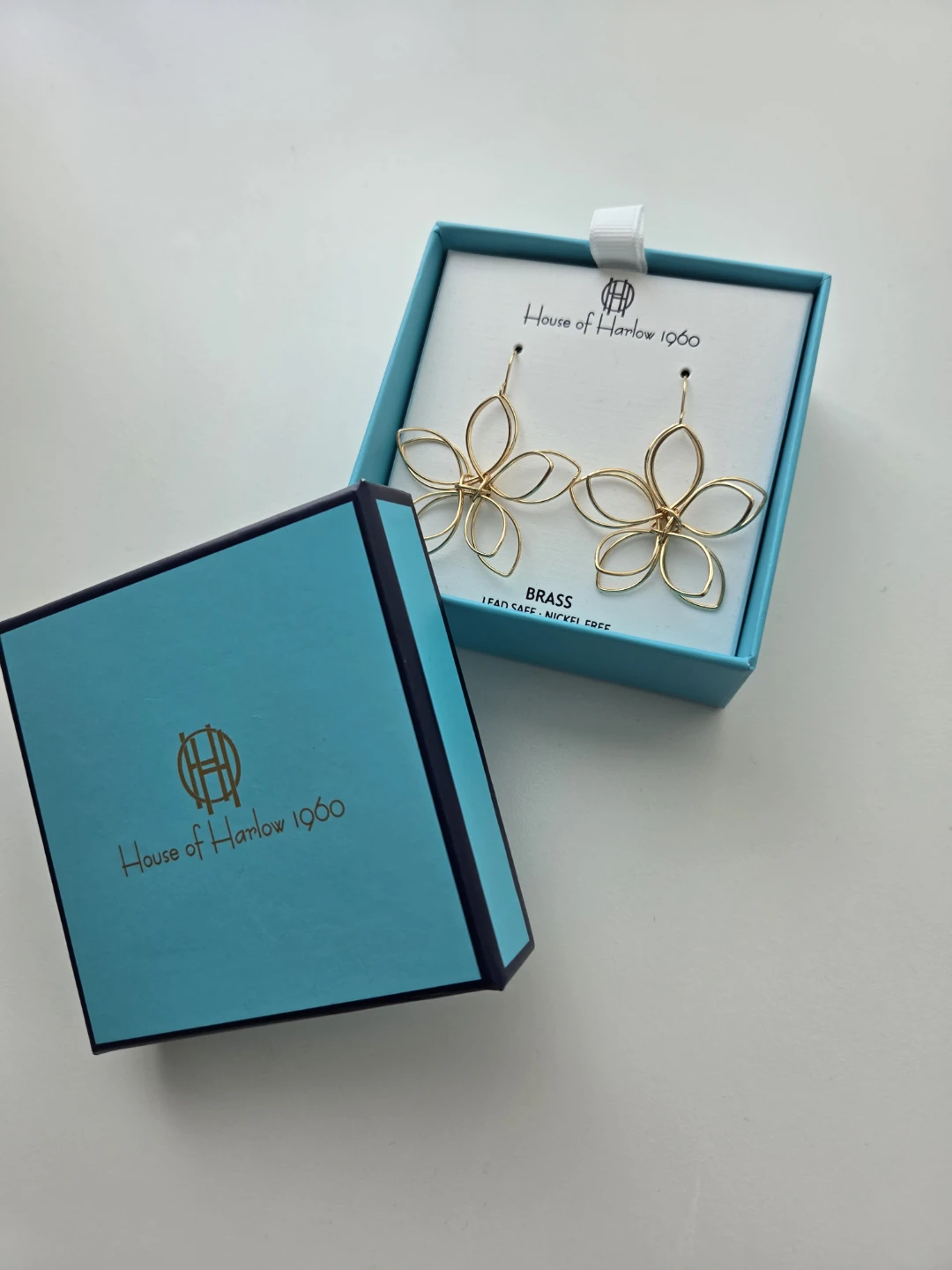 House of Harlow 1960 Flower Earrings - photo 2